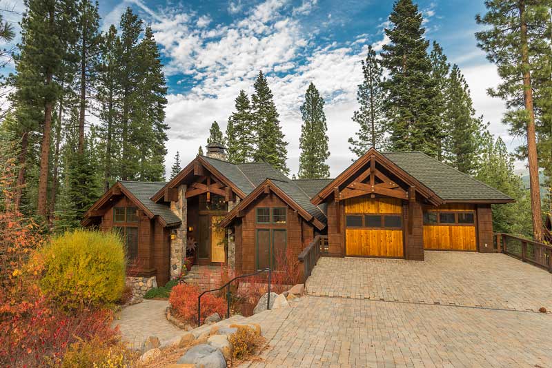 2203SilverFox-02ExteriorFront