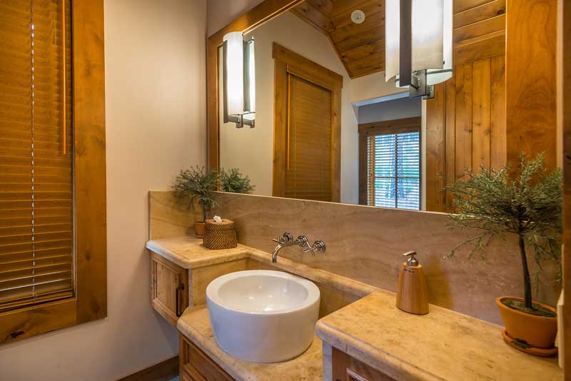 2203SilverFox-12Bathroom3